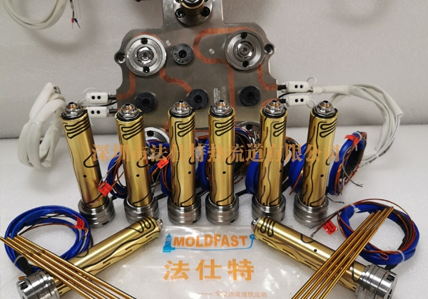 一出八針閥式熱流道係統